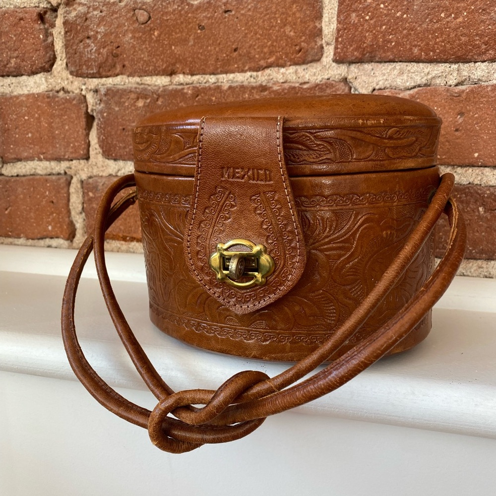 Vintage 1950s leather purse